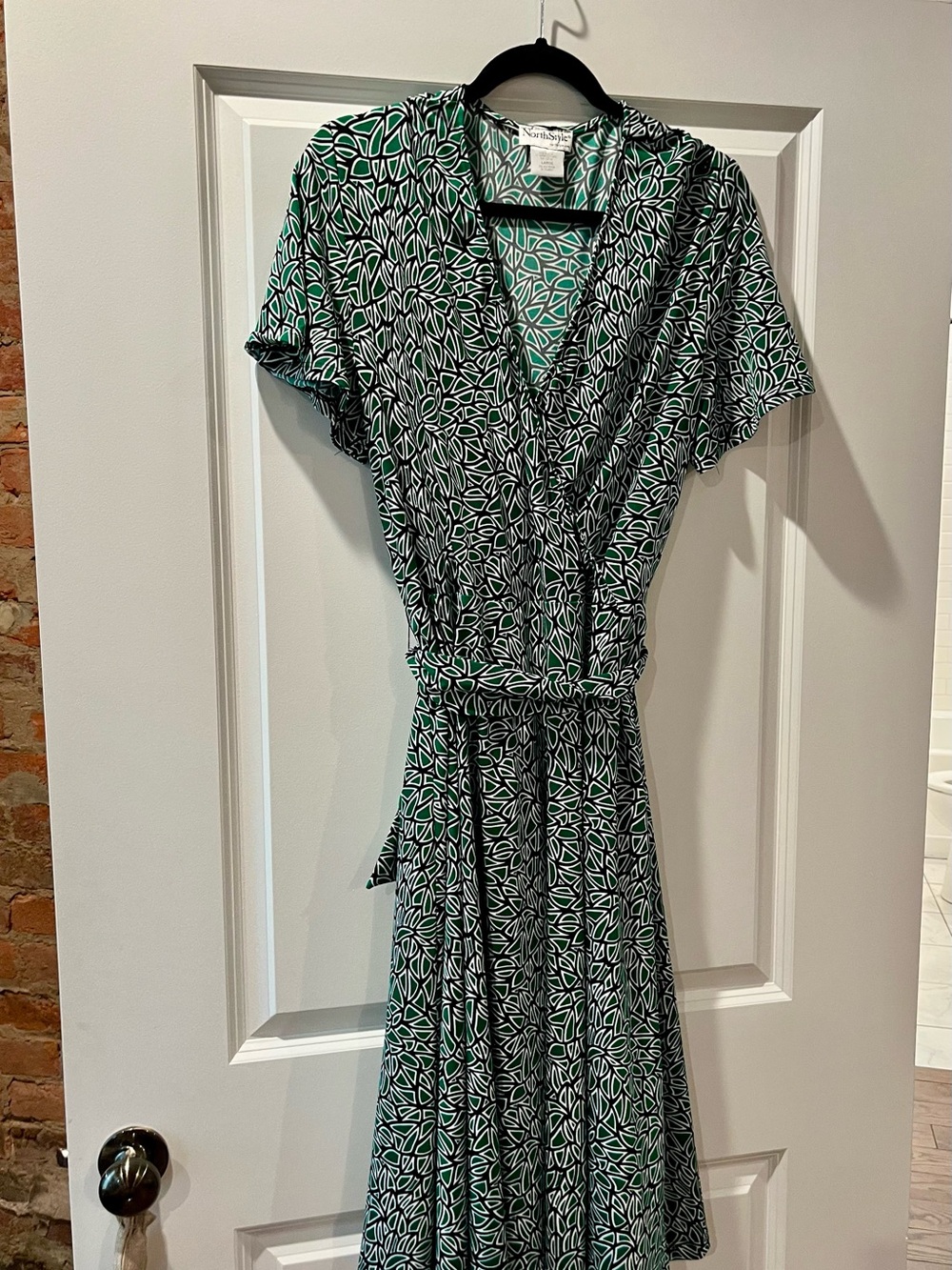 NorthStyle Black and Mint Leaf-Print Wrap Midi Dress